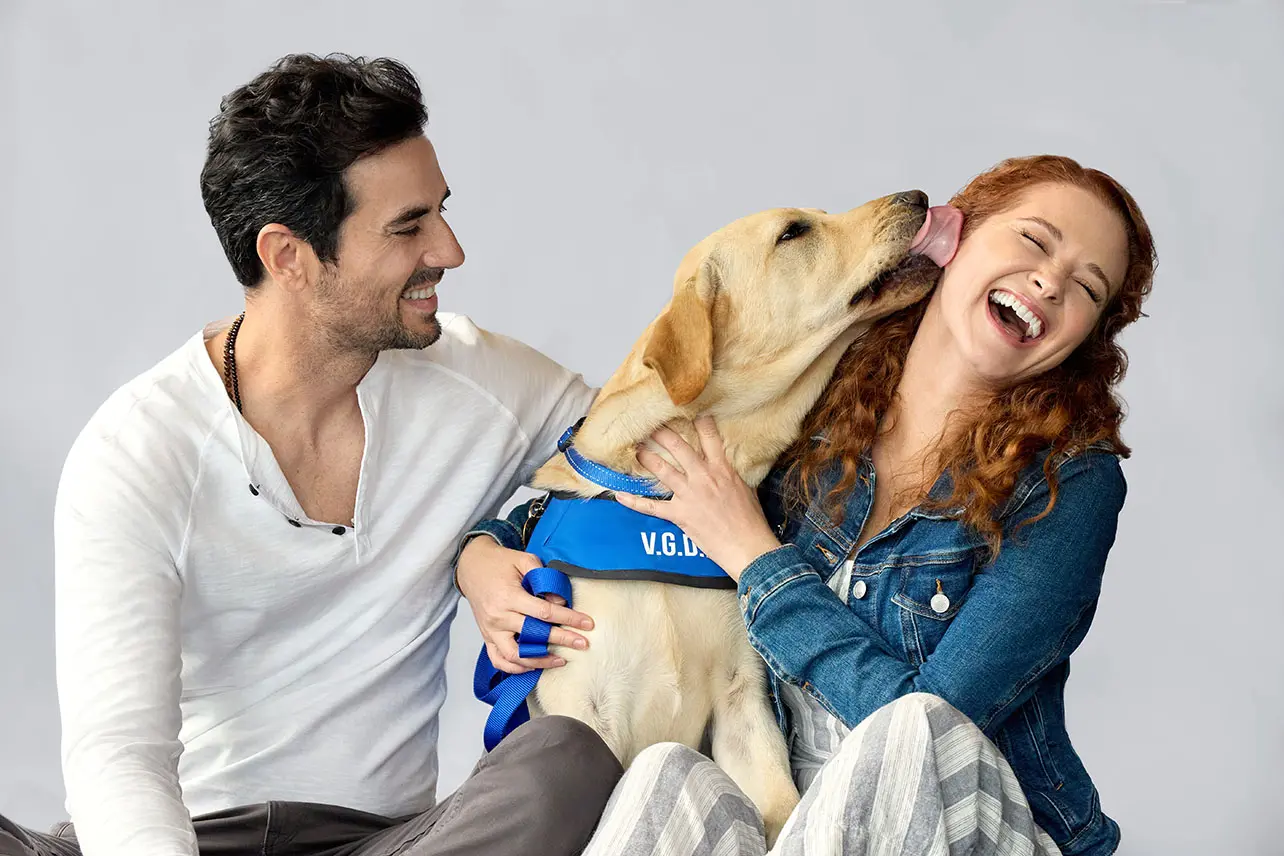 Sarah Drew stars in Hallmark Movies & Mysteries' 'Guiding Emily' with Eric McCormack as a Labrador.